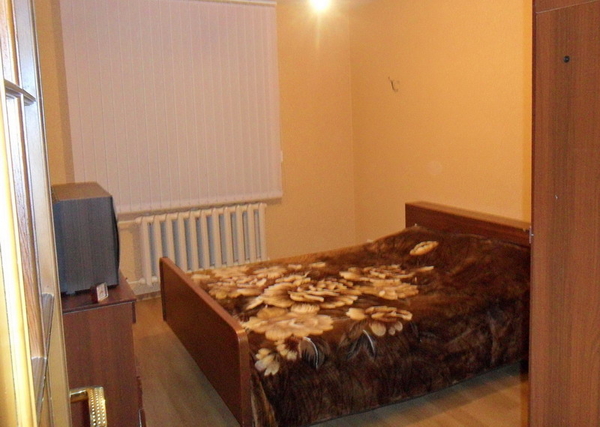 Витебск,  3-комнатная полностью меблированная квартира в центре 10