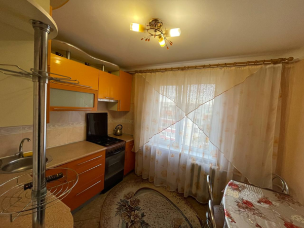 Квартира на сутки в Новолукомле ул.Панчука 18 3
