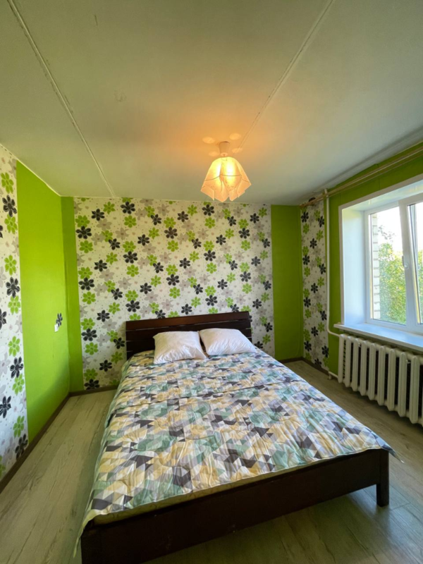 Квартира посуточно в Поставах ул. Юбилейная 2 2