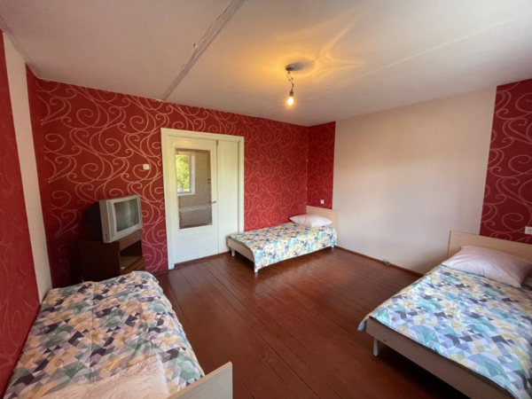 Квартира посуточно в Поставах ул. Юбилейная 2 4