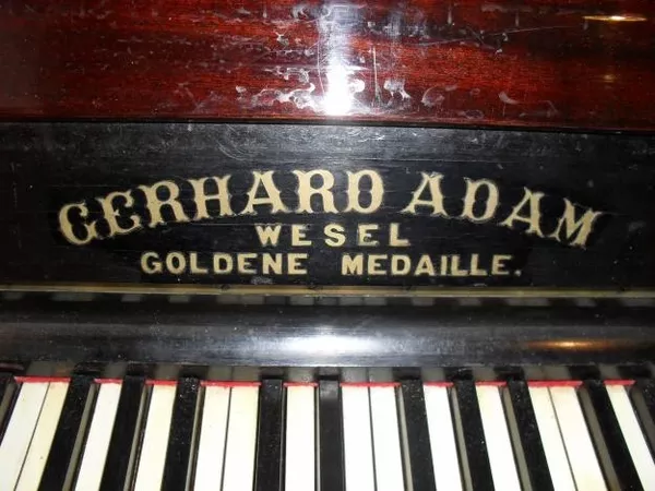 Продам пианино 1828г 2